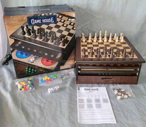 Deluxe wooden game house 10 - wooden, (10