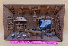 Diorama in legno rettangolare